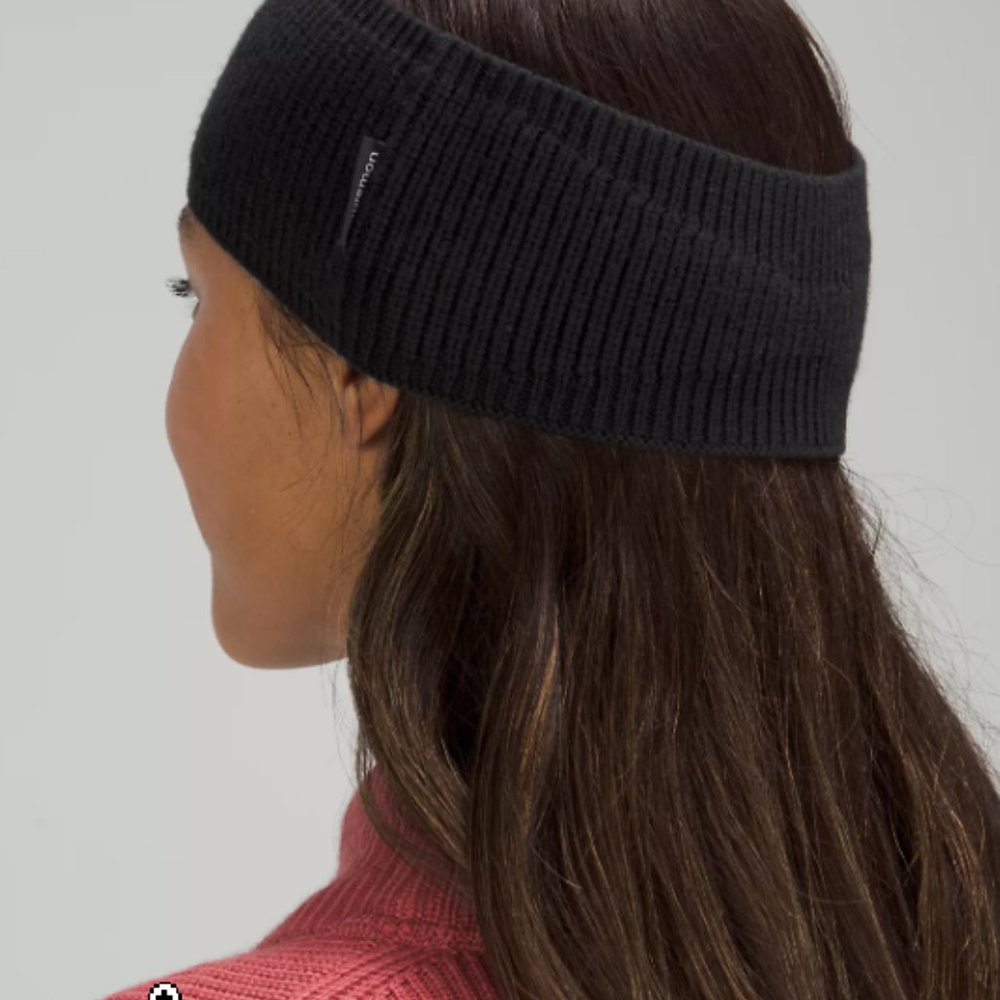 Lululemon Women's Ribbed Merino Wool-Blend Knit Ear Warmer